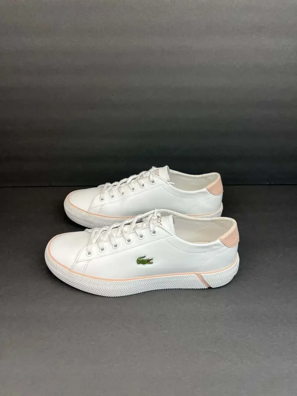 Lacoste Gripshot  Women's Leather Sneakers White Light Pink Size  US 7.5 Euro 39